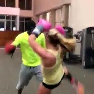 Meet your Posher, Lee